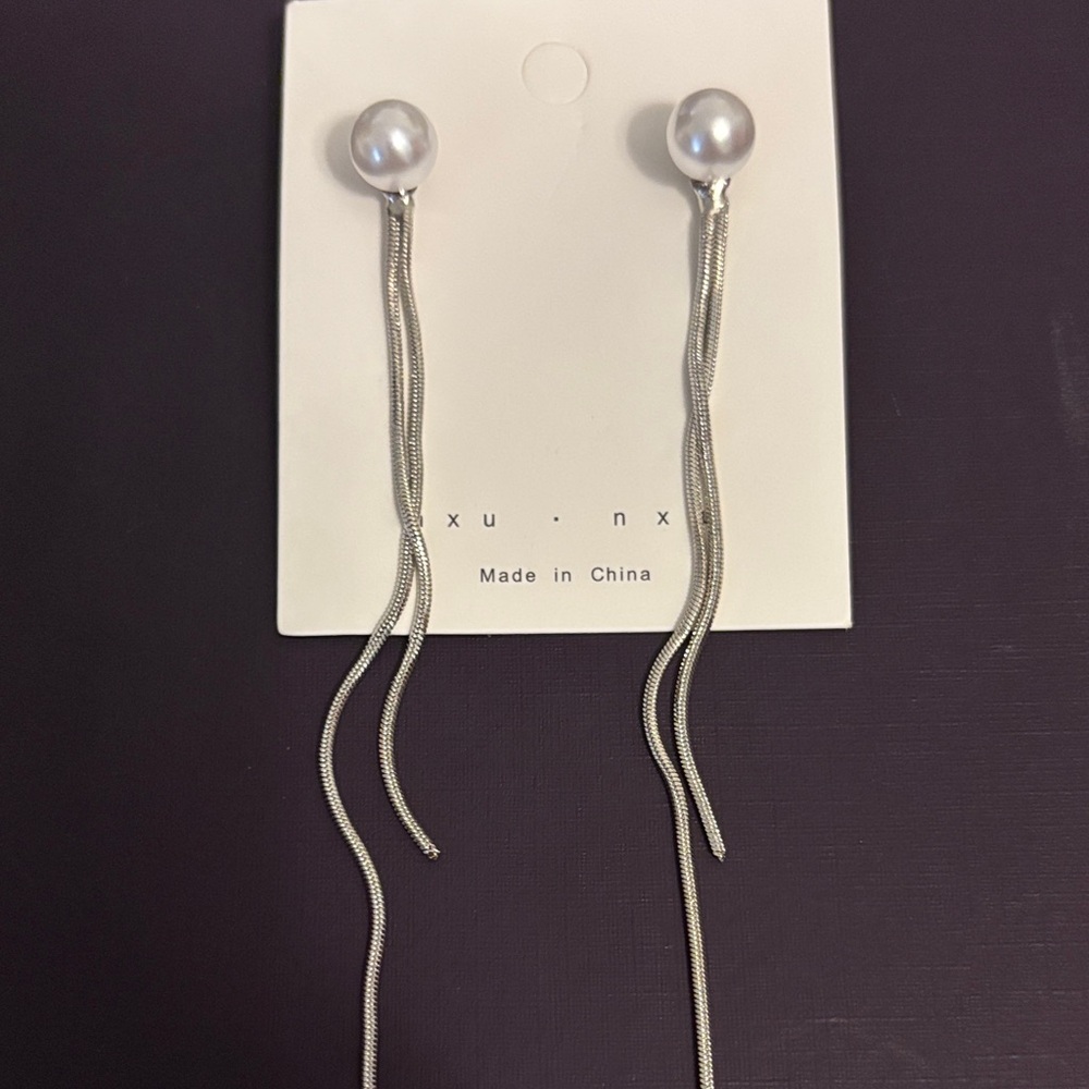 Elegant Silver Pearl Drop Earrings